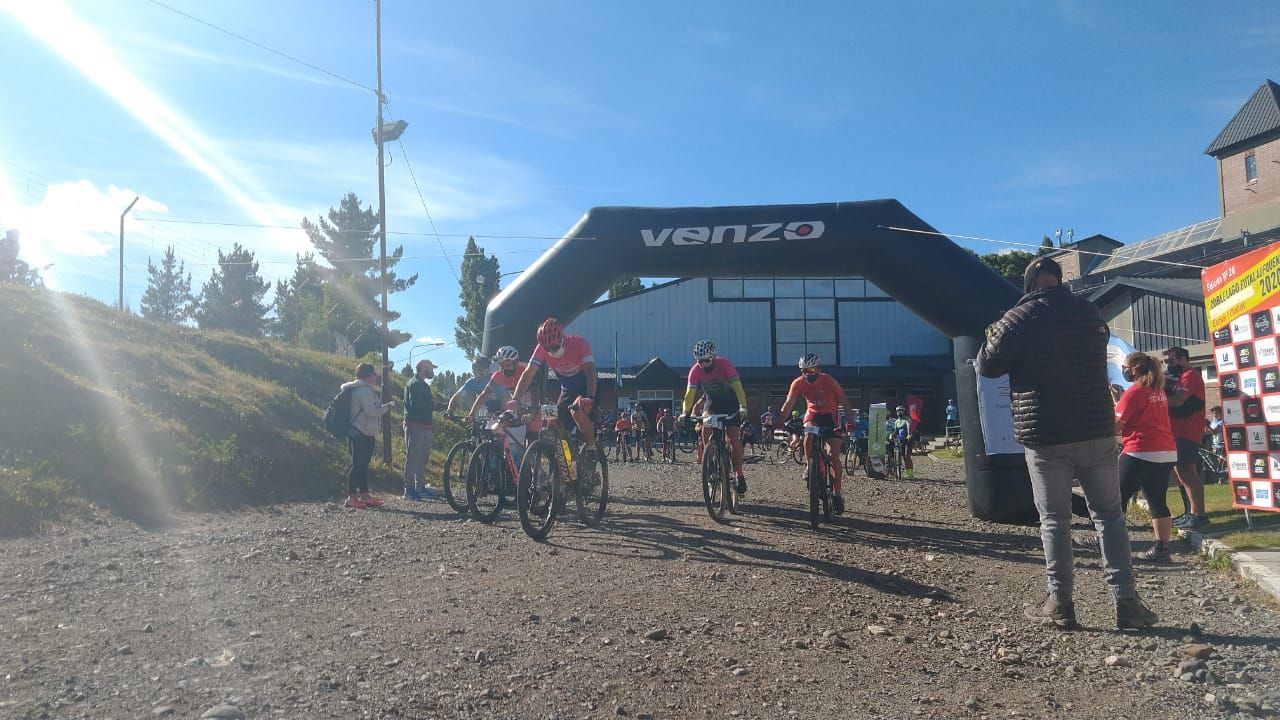Después de meses sin competencia largó la Doble Lago Futalaufquen (EQS Notas)
