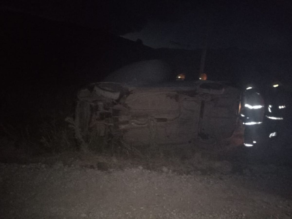 Vuelco en ruta 15