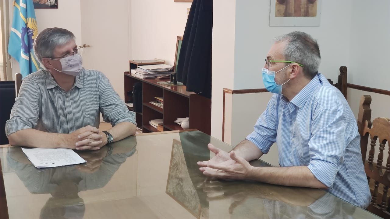 Puratich y Ongarato se reúnen en Esquel