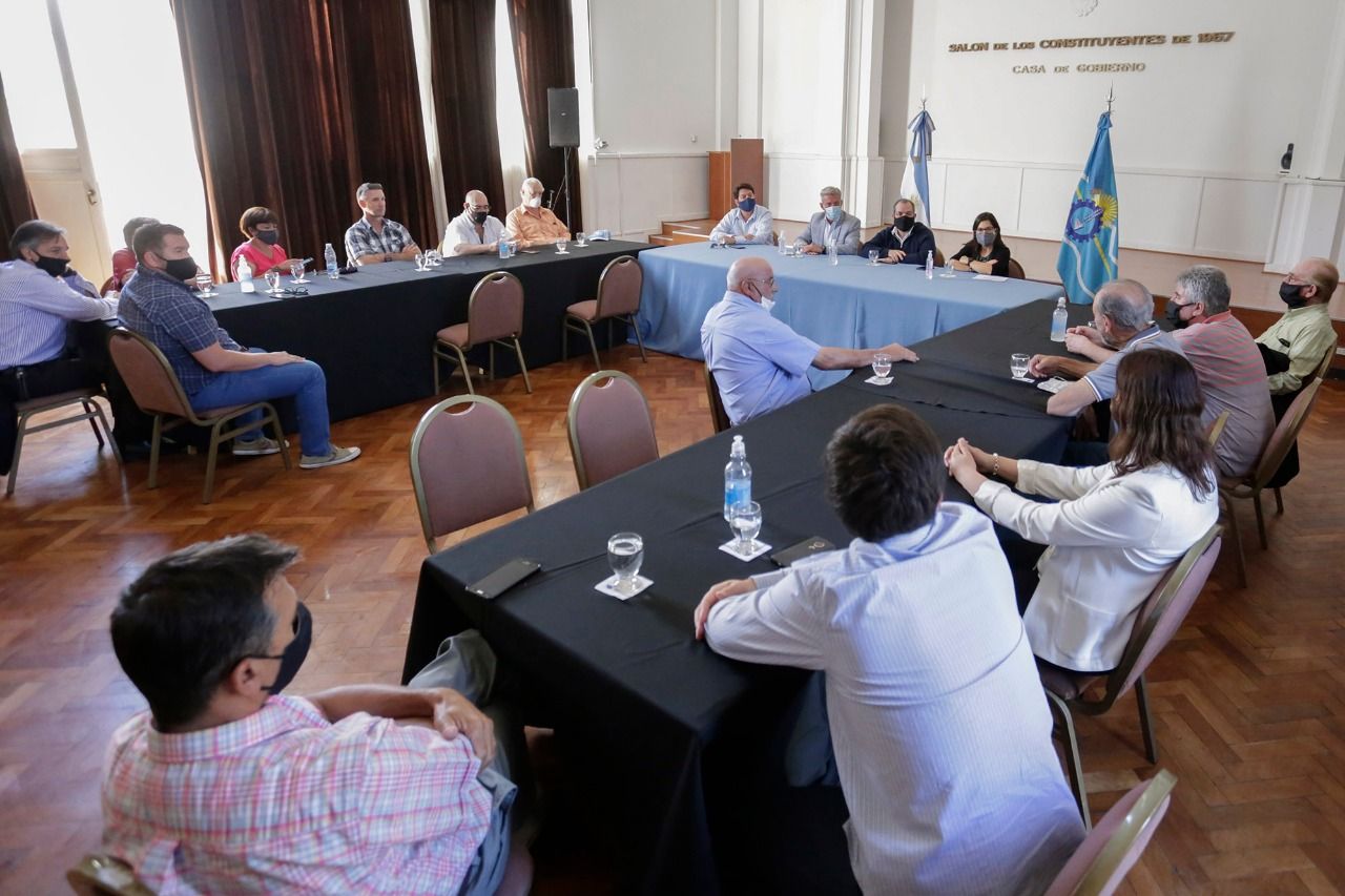 Empresas de transporte con Arcioni: subsidios, tarifas y costos