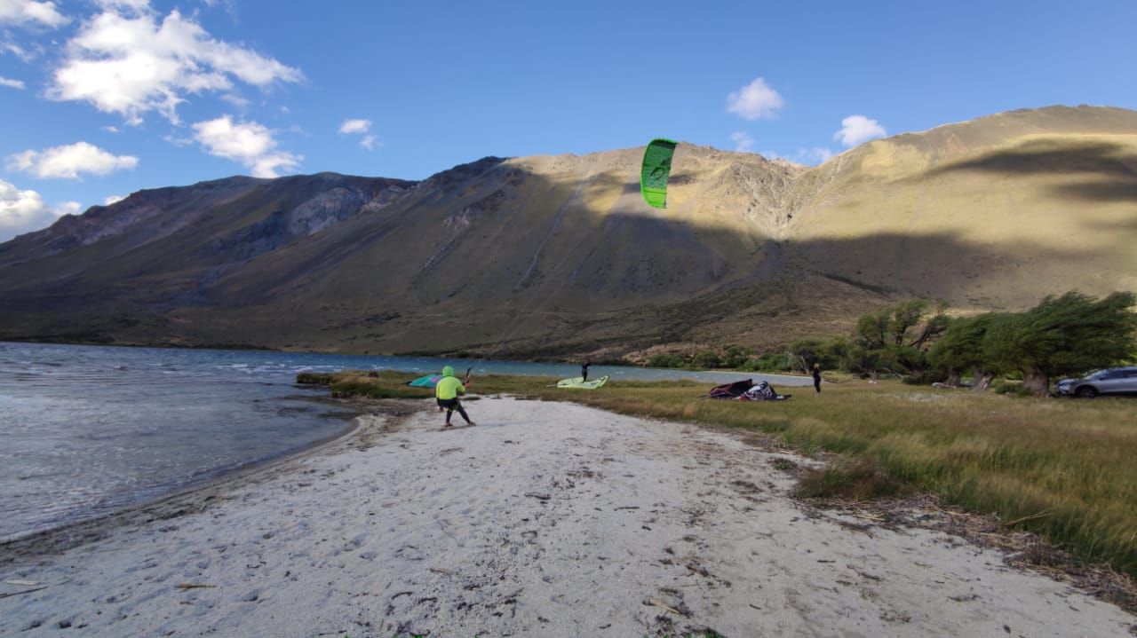 Navegando Esquel- Kitesurf (Juan Balestra)