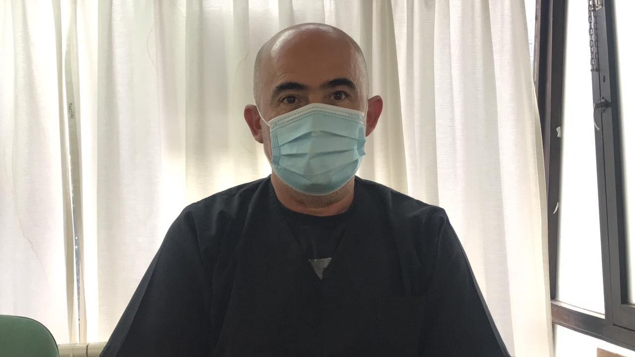 El Dr. Roberto Alonso informó que ya no llaman diariamente a pacientes Covid que no son de riesgo. (EQS Notas)