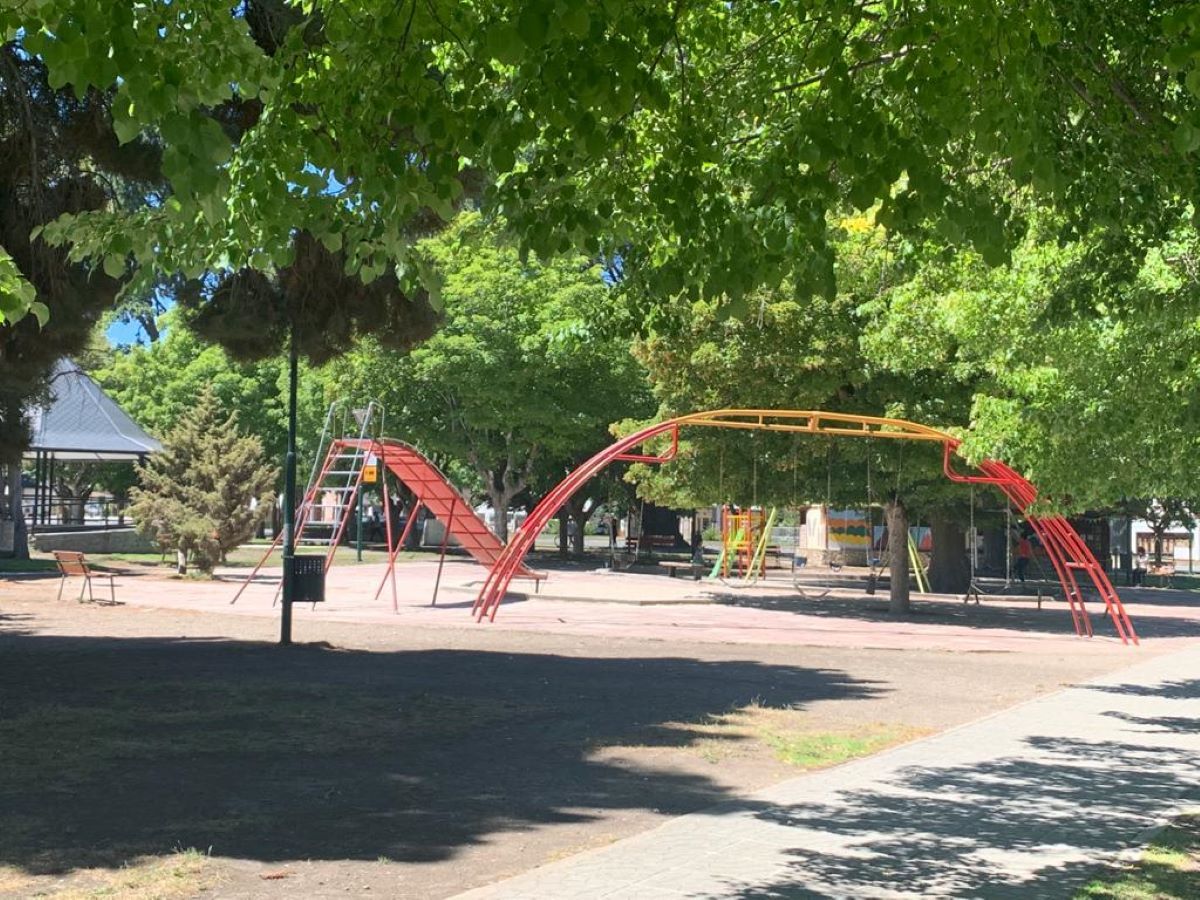Esquel: Renovarán los juegos de la Plaza San Martín