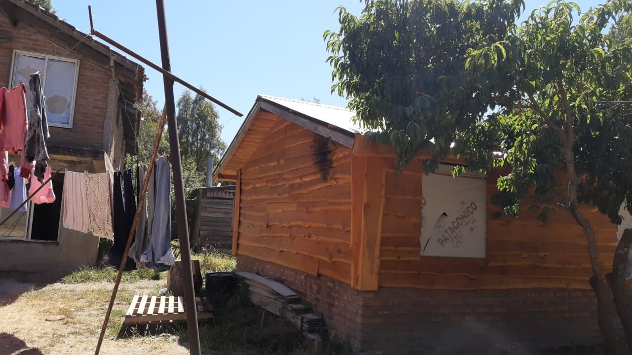 Joven detenido por violar prohibición de acercamiento, prender fuego y agredir a policías (Policía del Chubut)