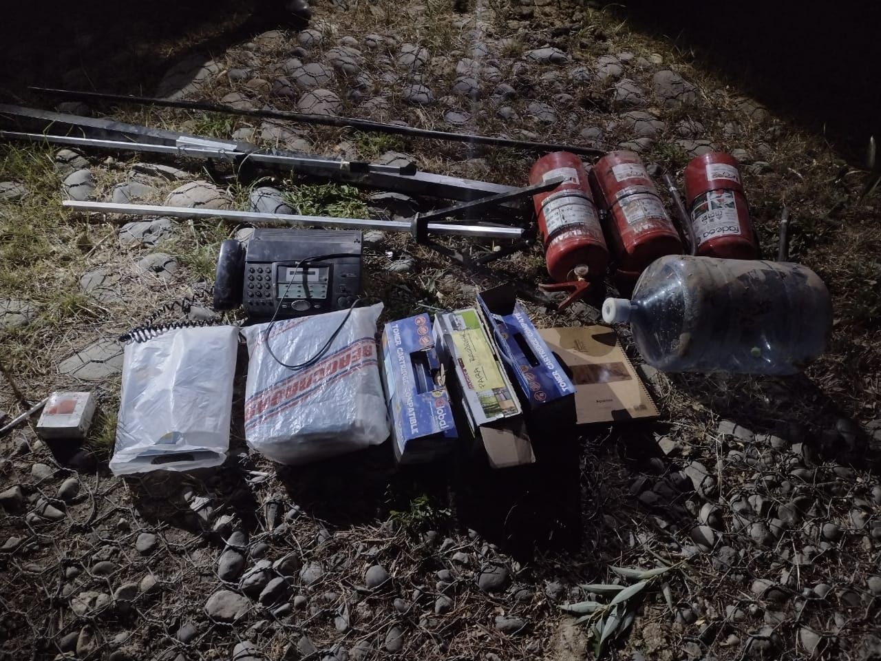 recuperan elementos que fueron robados en el centro de encuentro