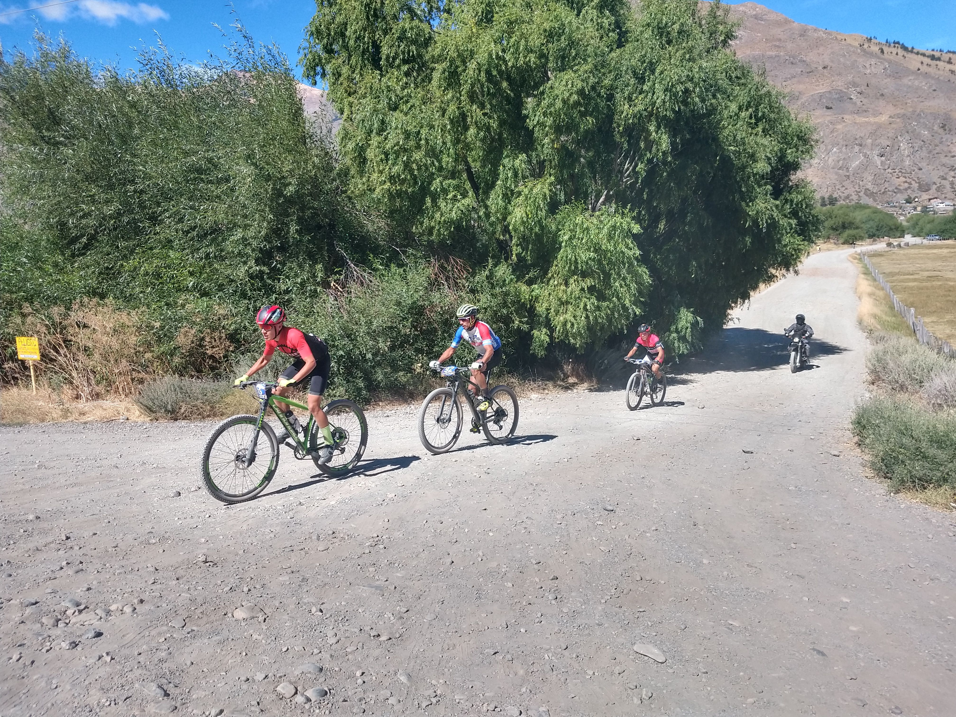 Podios finales de la Esquel 360 bike fest