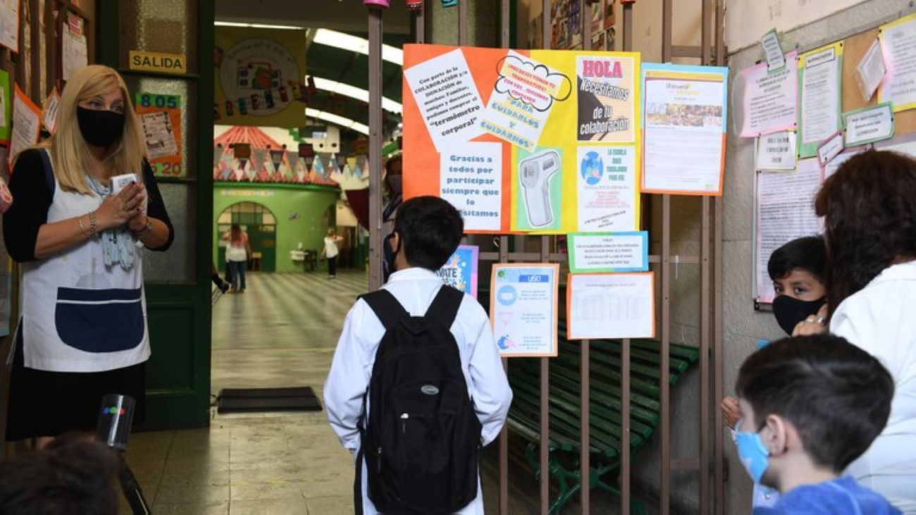 Volvieron las clases presenciales en los jardines y primaria (Maximiliano Luna para Infobae)