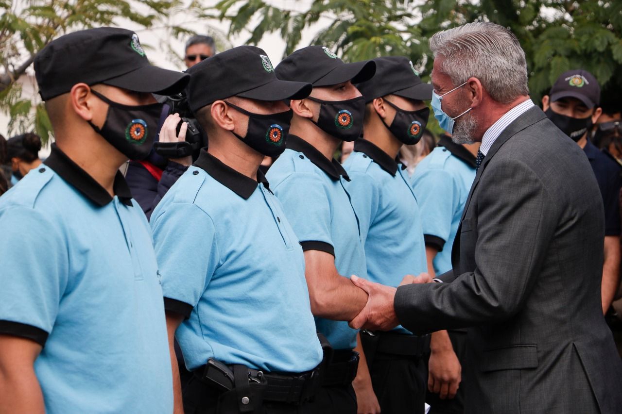 Policía: asumieron los Jefes de Unidades e ingresaron 297 agentes