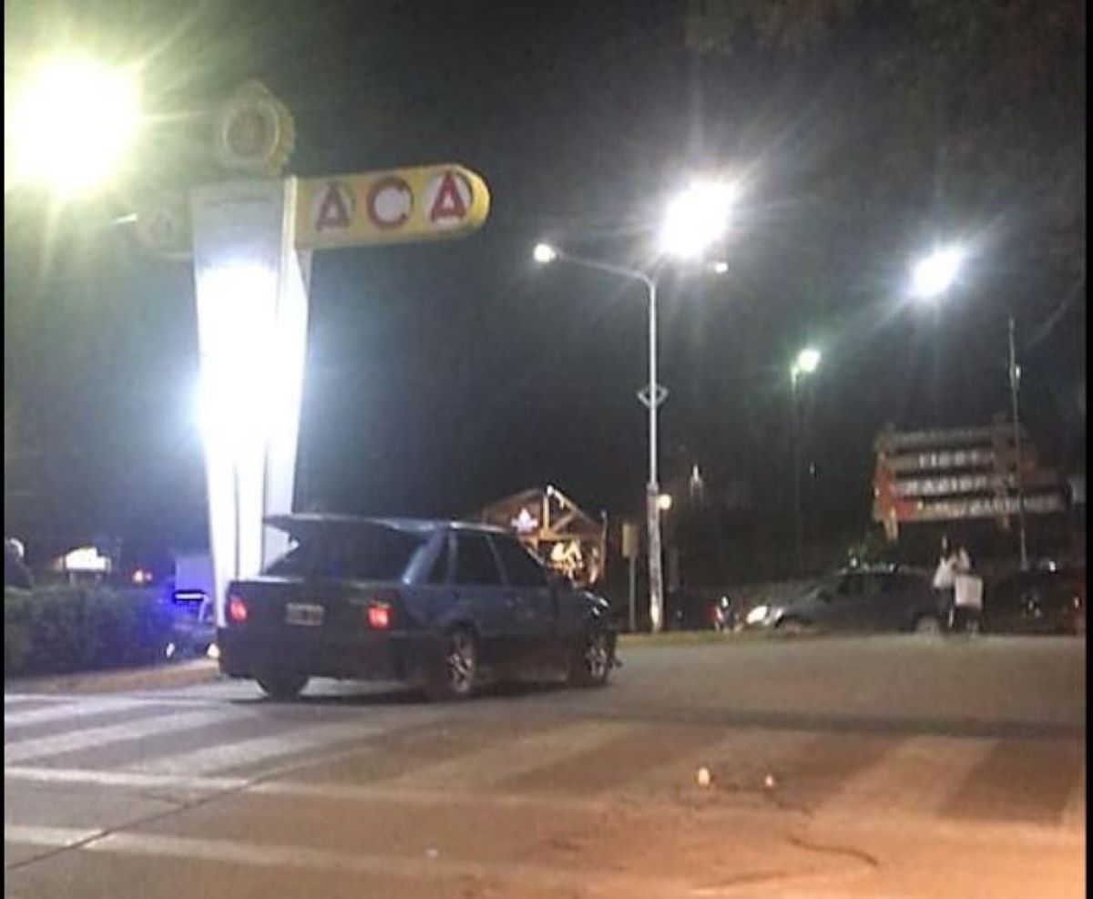 Brutal femicidio en pleno centro de Villa La Angostura (Foto FB )