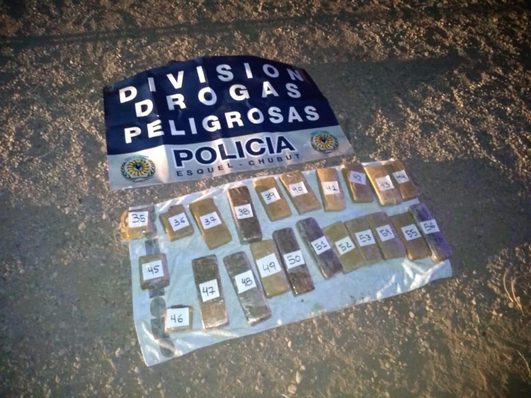 Una mujer intentó ingresar gran cantidad de droga a Esquel