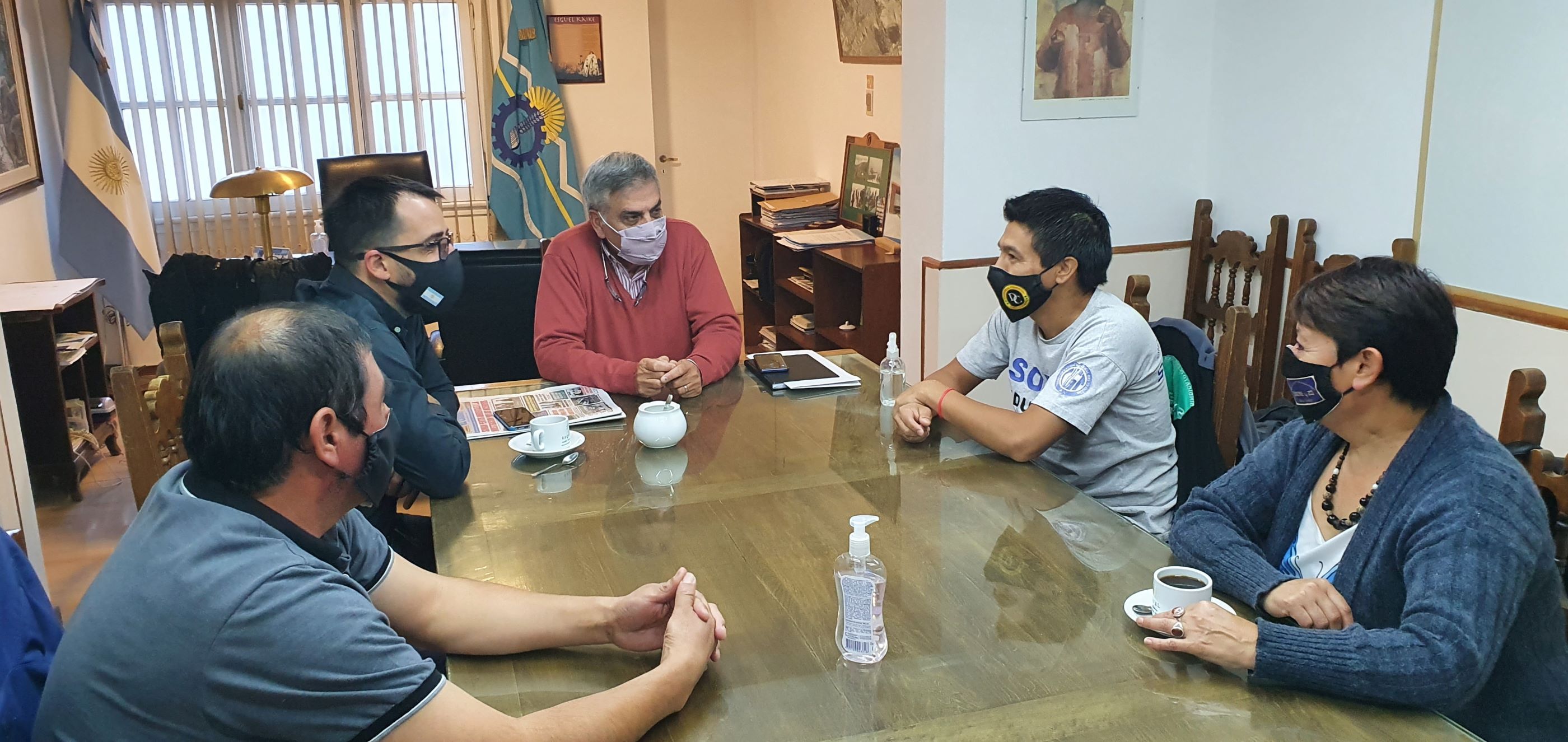 Nueva oferta del Municipio de Esquel al SOEME: 30% de aumento en etapas
