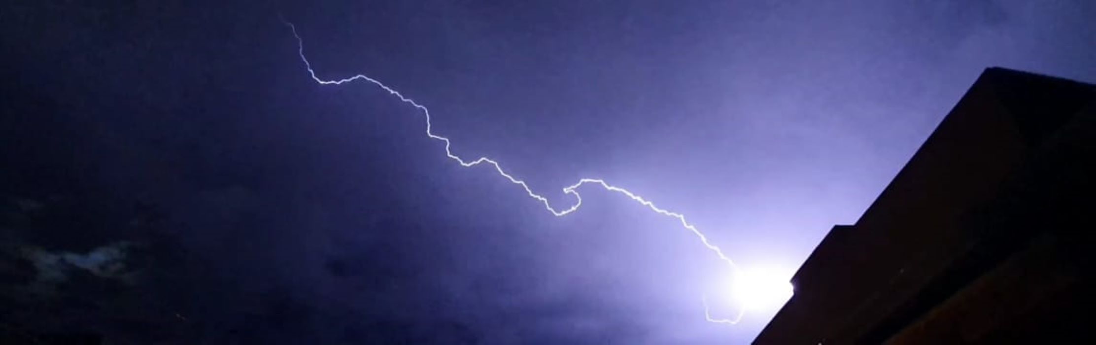 Tormenta eléctrica en Esquel