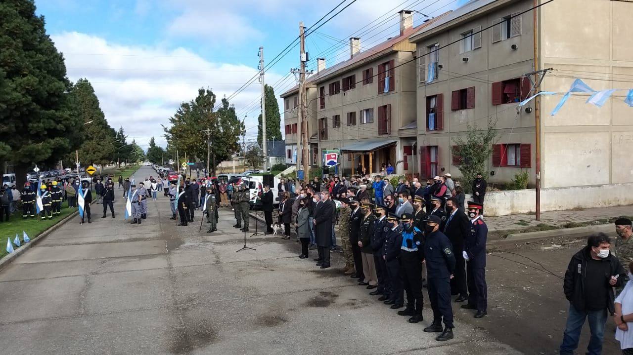 Acto 2 de abril Esquel Malvinas