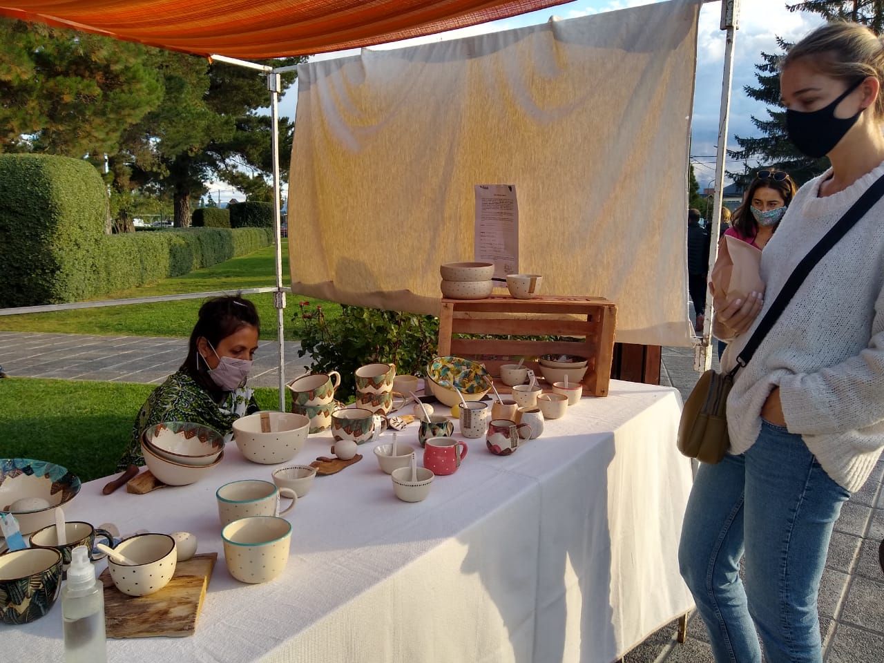 La Feria de Trevelin, uno de los espacios elegidos en el fin de semana largo