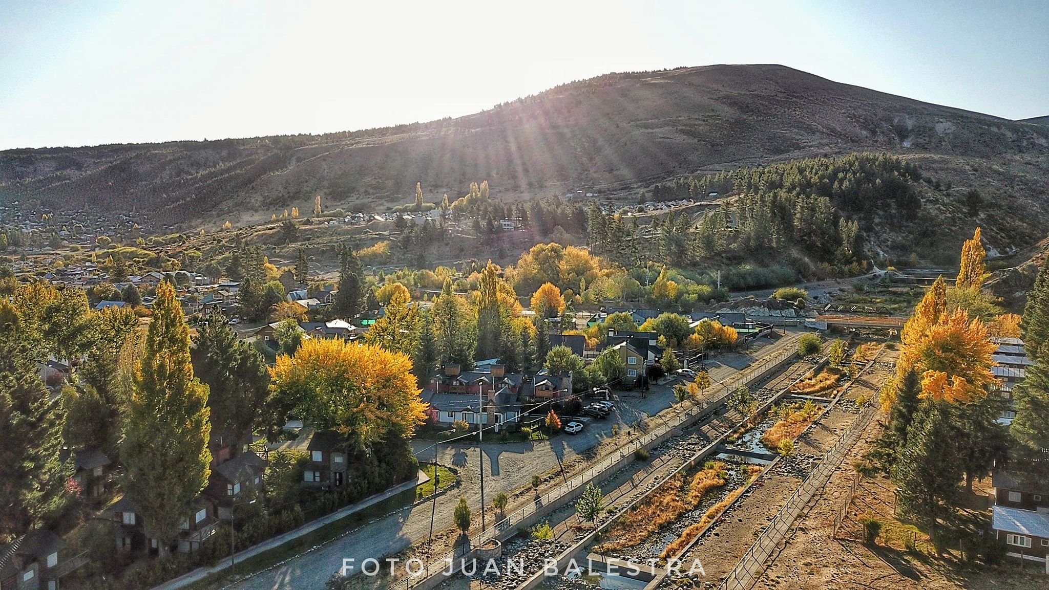 Clima en Esquel: Llegó el viernes e invita a disfrutar el sol de la tarde (Juan Balestra)