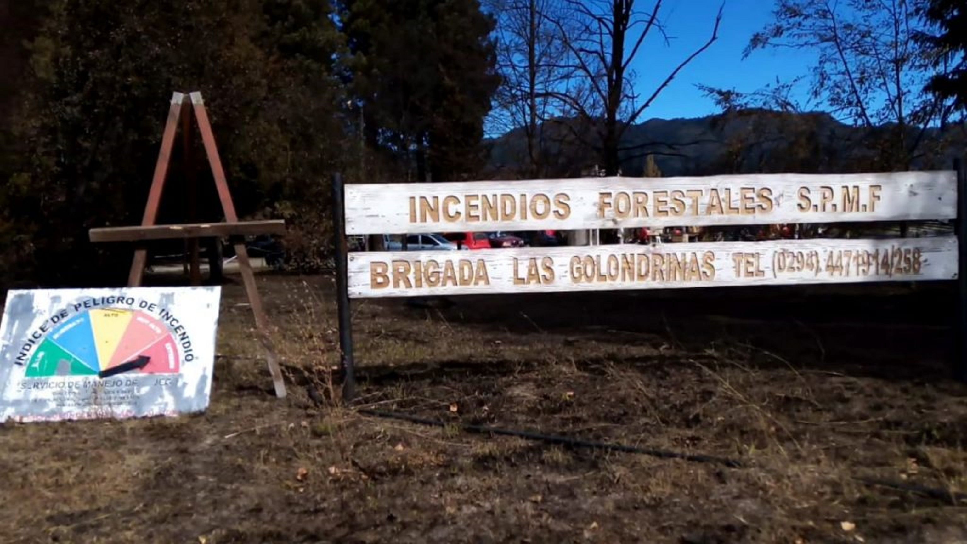 Comenzó el movimiento de suelo para construir la Brigada de Las Golondrinas (Infochucao (El Bolsón))