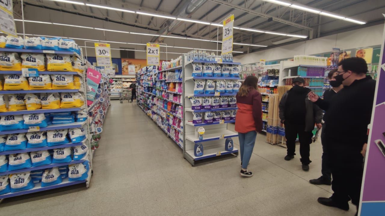 Ongarato informó que está controlando el funcionamiento comercial.