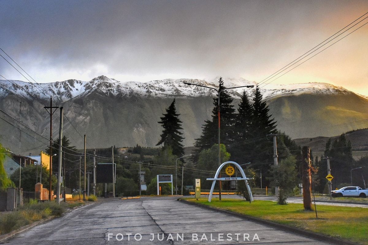 El sábado en Esquel viene con algo de lluvia y viento