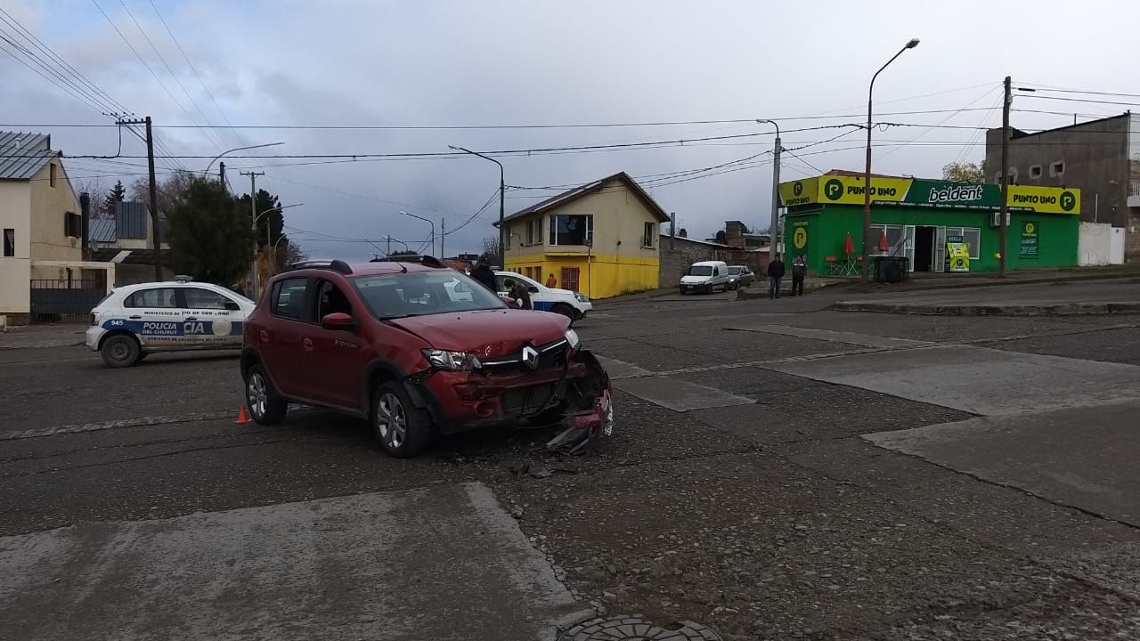 Fuerte choque, uno de los involucrados