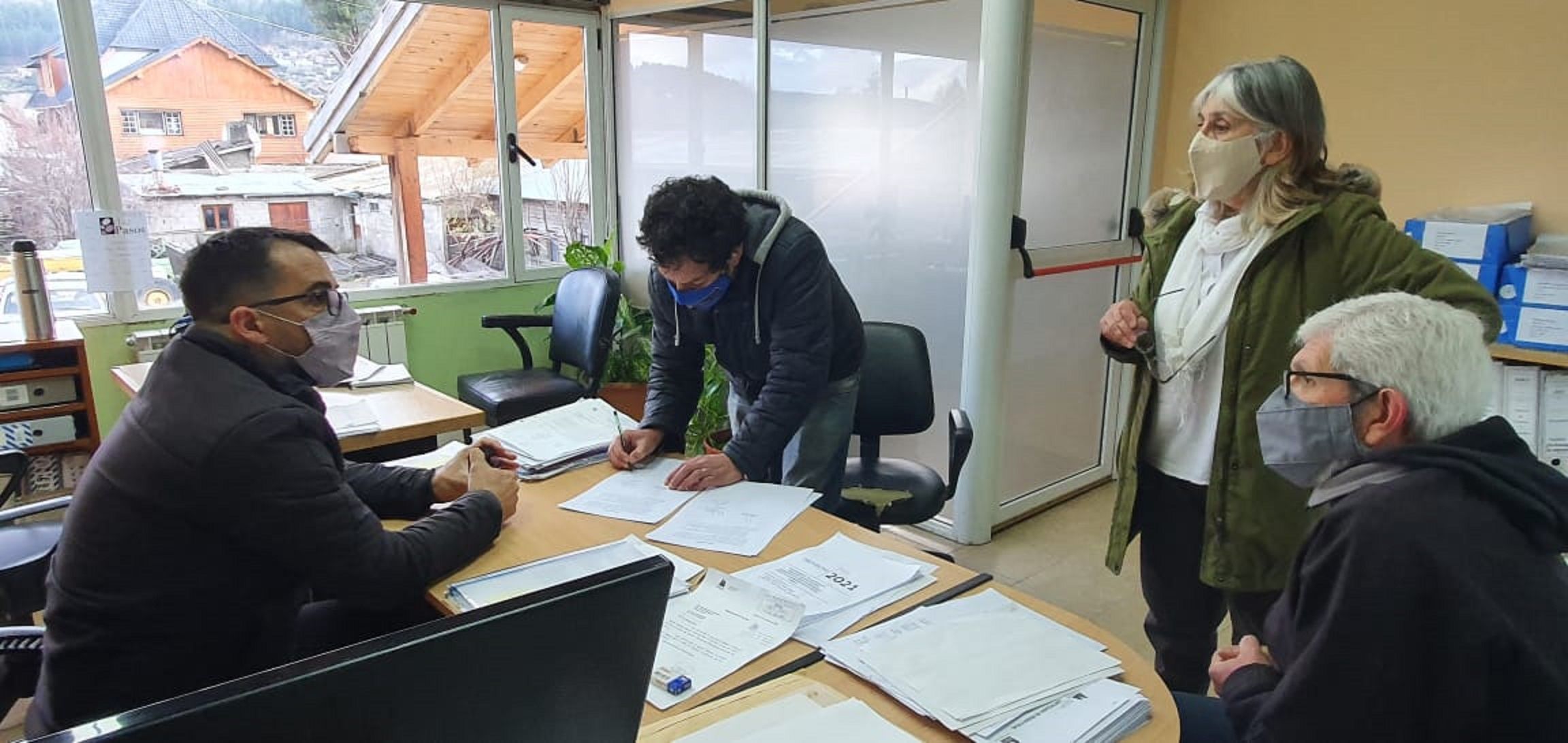 Jubilados y pensionados municipales cobrarán el bono el 18 de junio