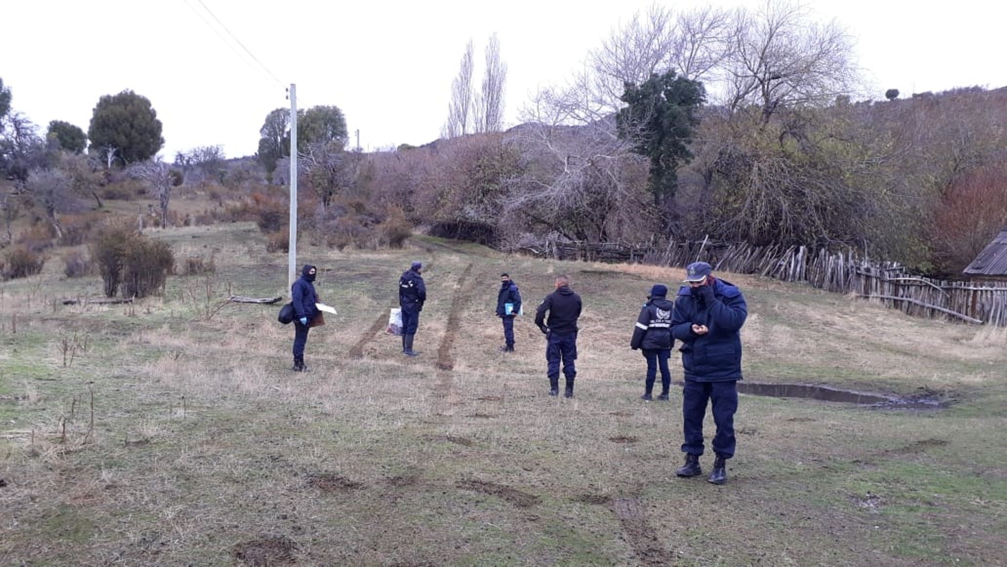 Lago Rosario: Encontraron un hombre sin vida en un campo
