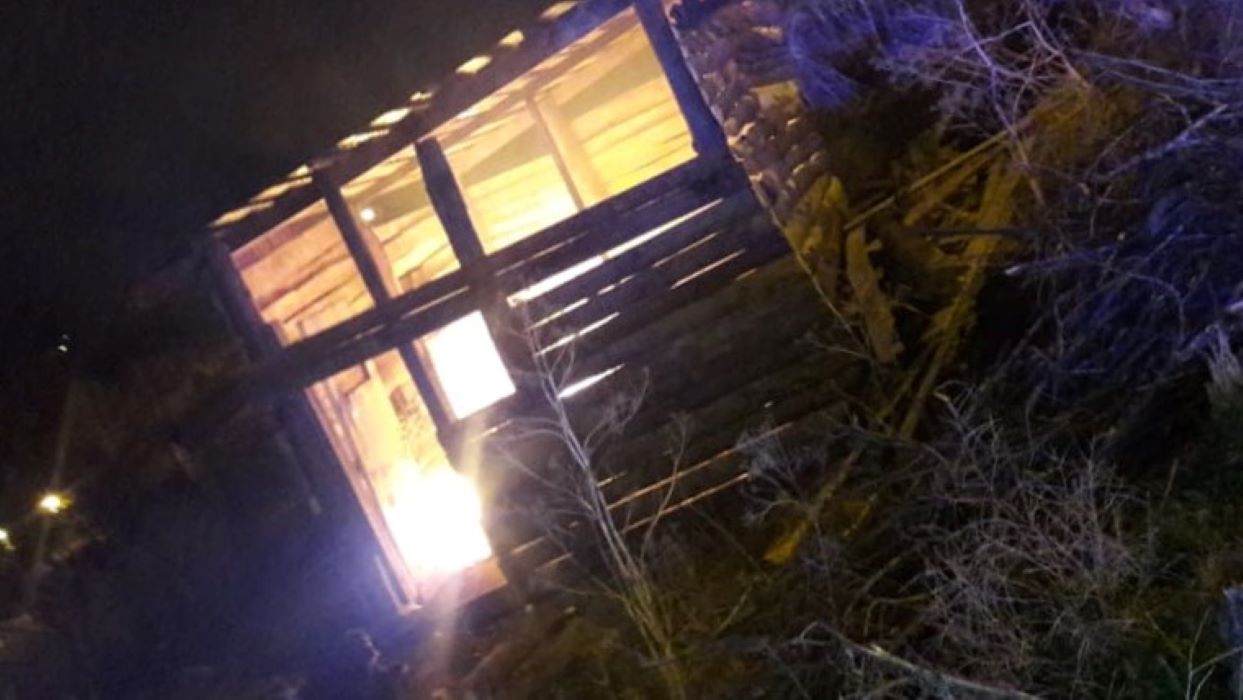 Un principio de incendio en una vivienda generó alerta en la noche del lunes