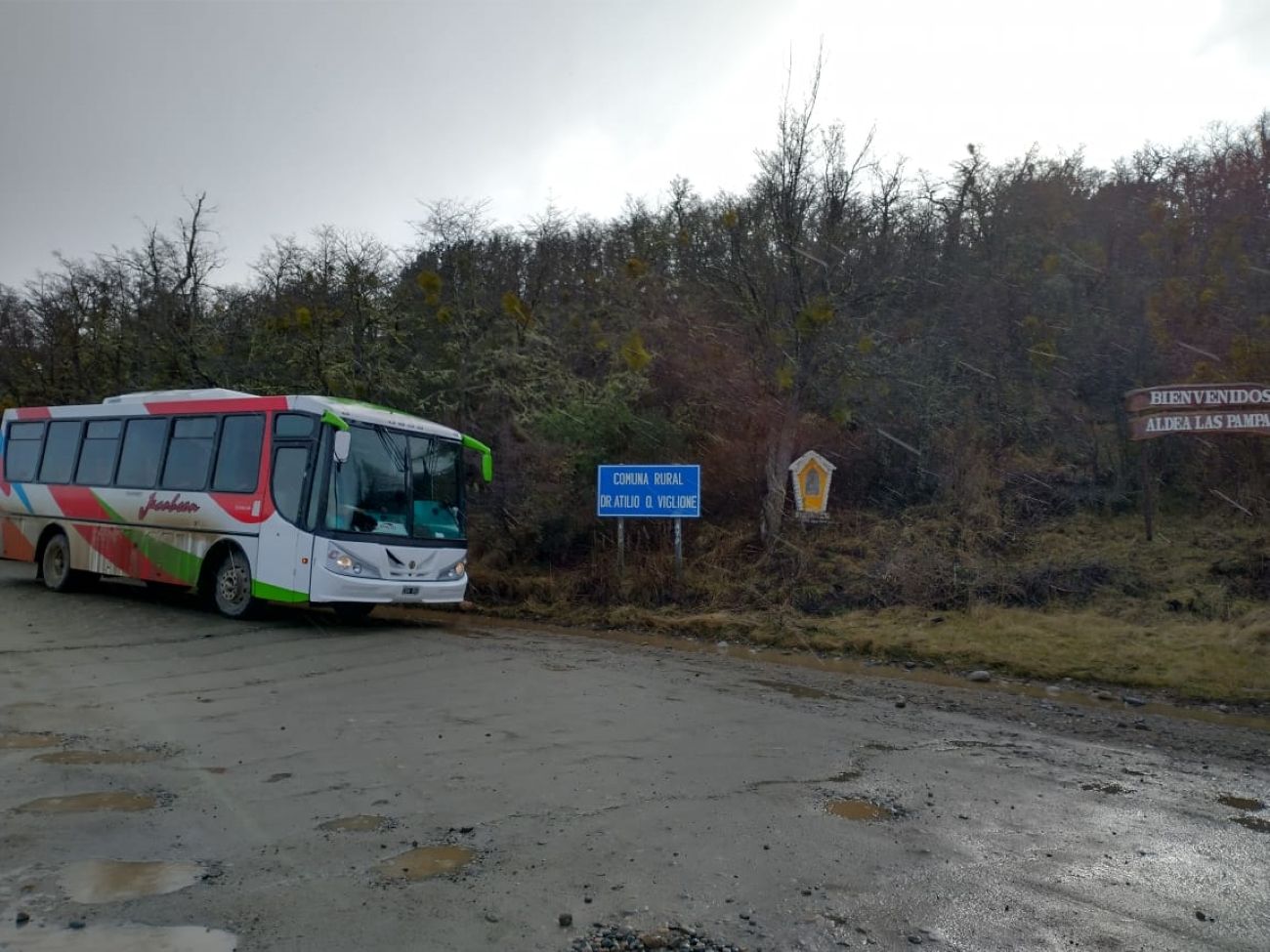 Por primera vez hay transporte público entre la comuna Atilio Viglione y Río Pico (Gobierno del Chubut)