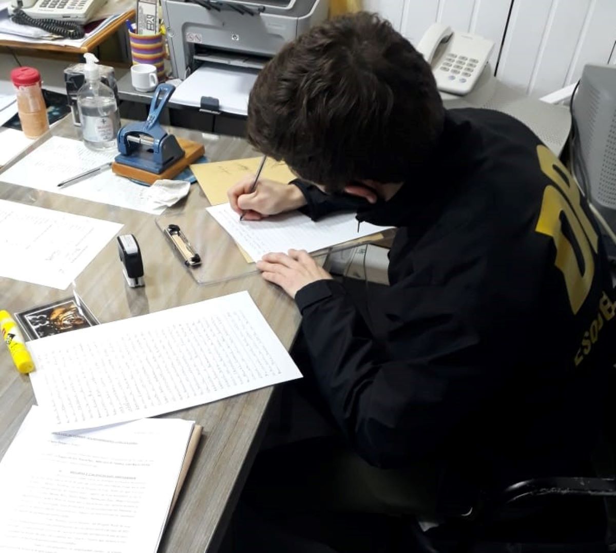 Vacunas vencidas: nuevo allanamiento en el área programática Esquel