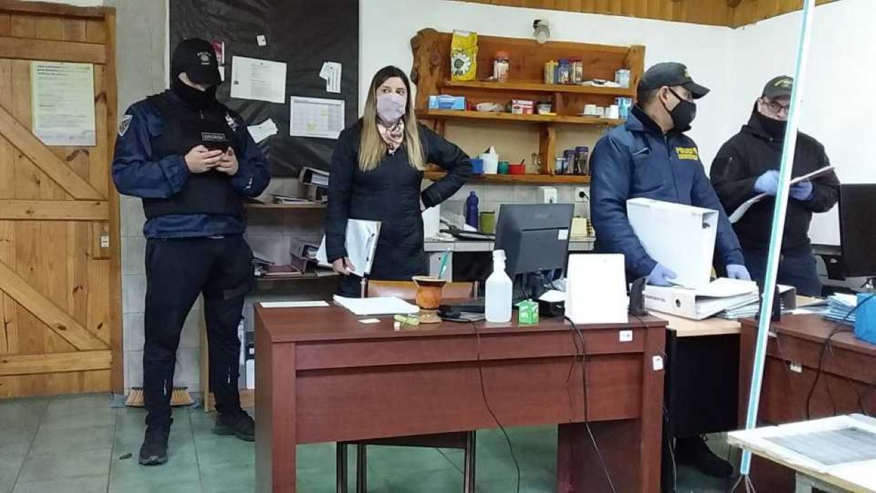 Allanamiento en el Municipio de Lago Puelo