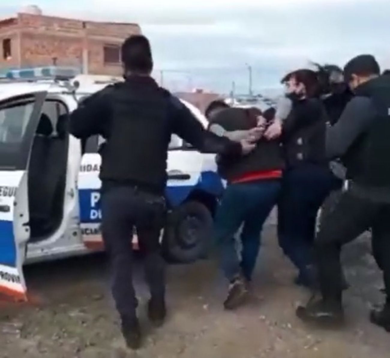 Capturaron a los fugados de la Comisaría de Sarmiento