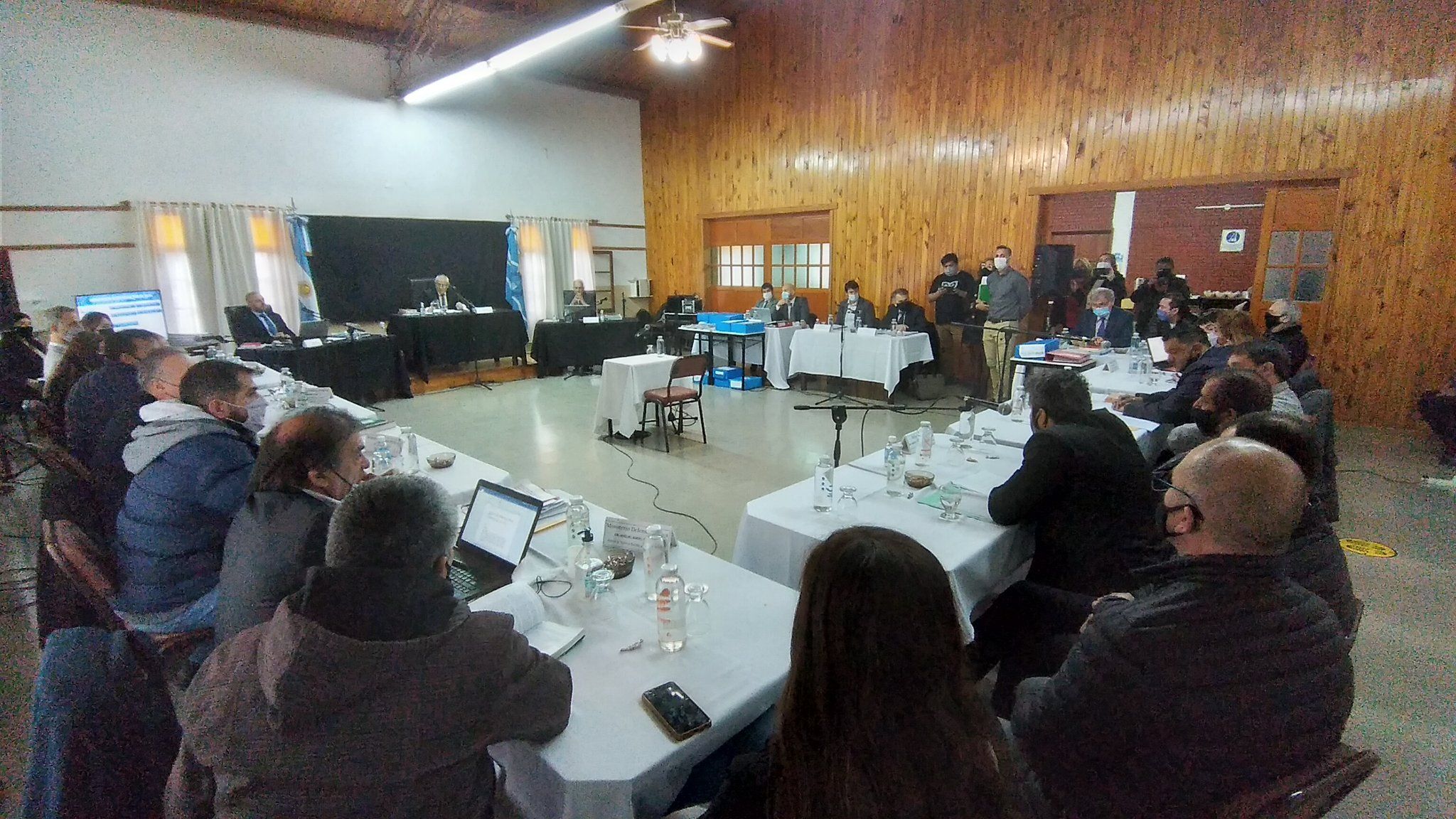 Doce imputados y 245 testigos participan del juicio por la Emergencia Climática de Comodoro