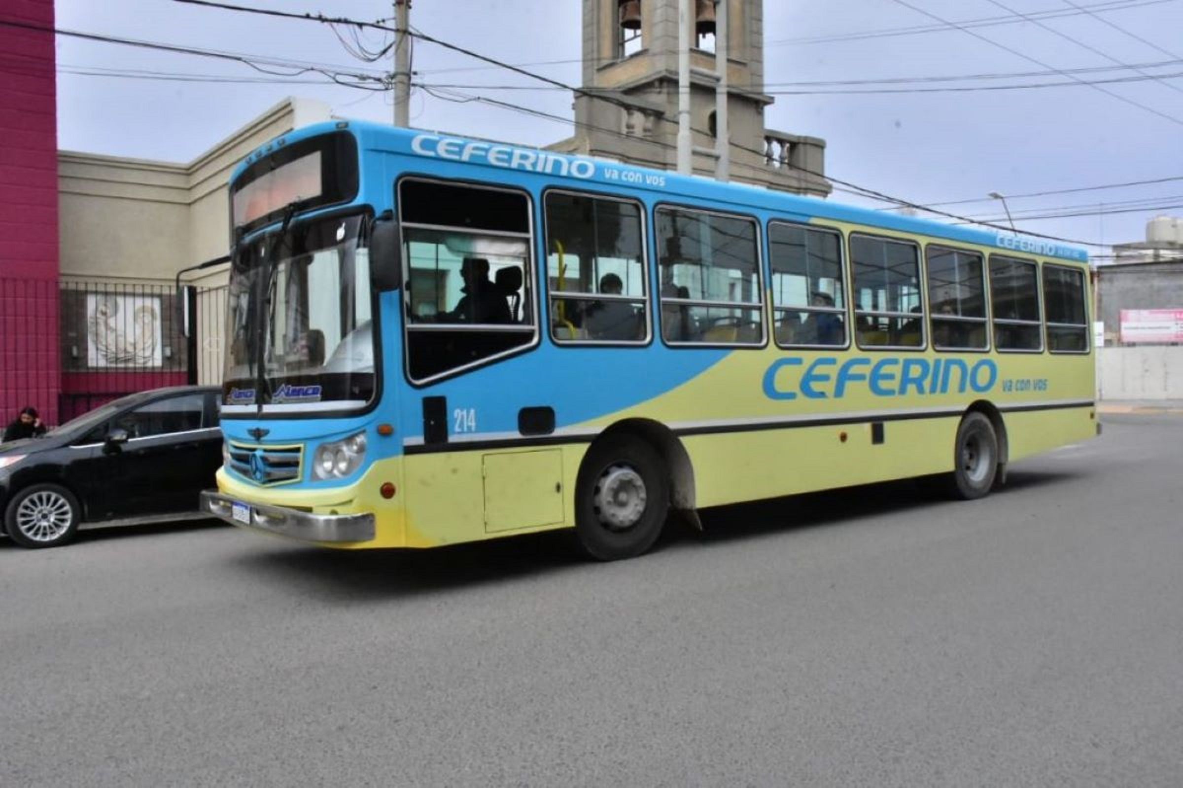 Transporte urbano: concejales pidieron más detalles sobre la contratación de la empresa Ceferino.