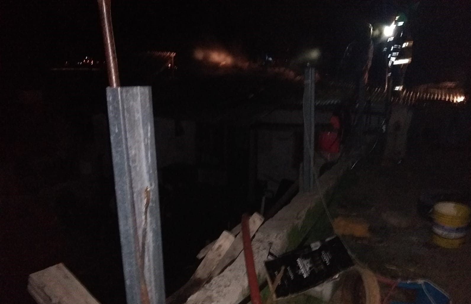 La sobrecarga de una estufa provocó un principio de incendio