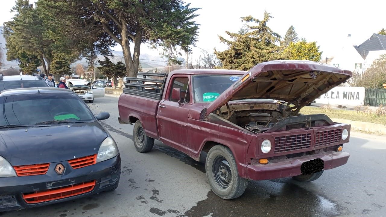 El siniestro fue entre un Aveo y una F100 antigua.