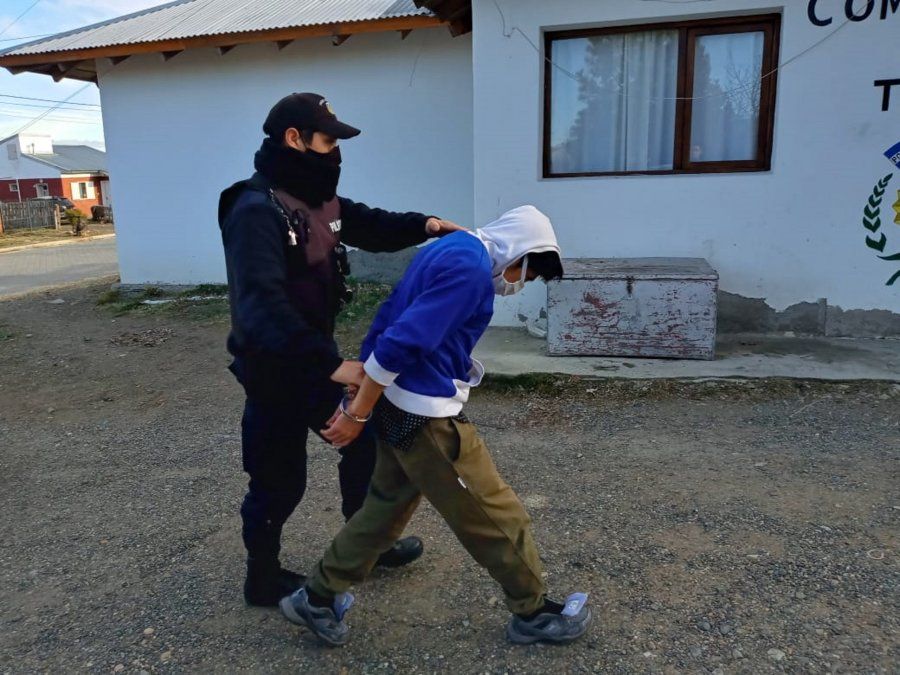 Violencia de género: La hostigó, acosó e intentó entrar por la banderola