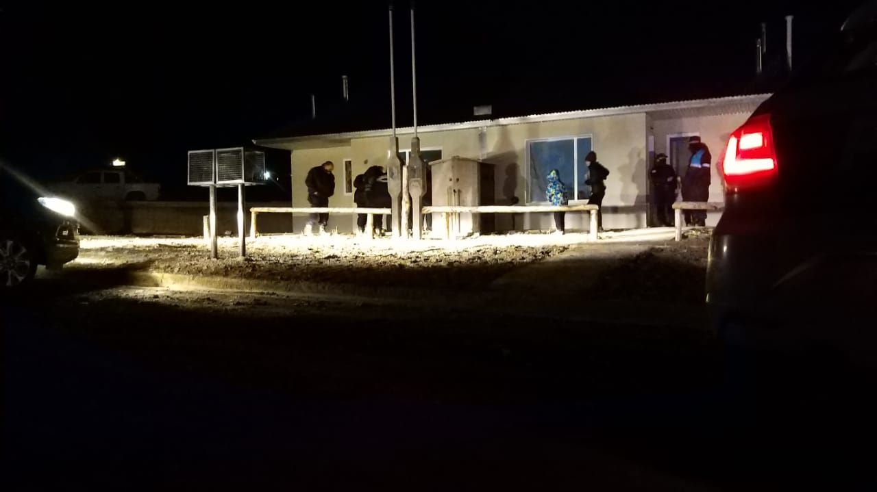 Intentaron ocupar las nuevas viviendas de Valle Chico