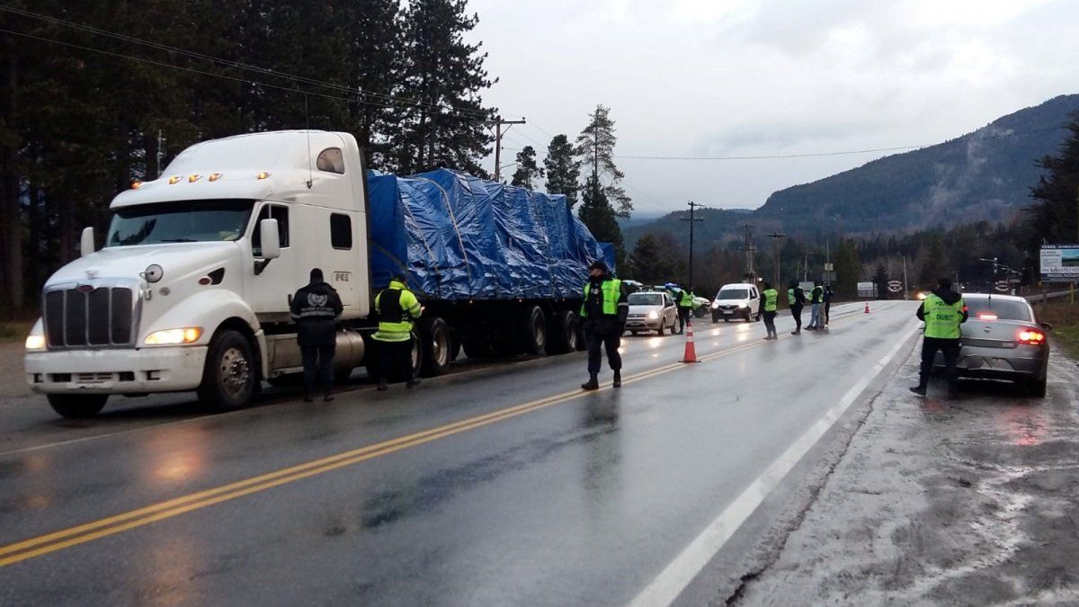 Amplios operativos de control de tránsito en la Comarca