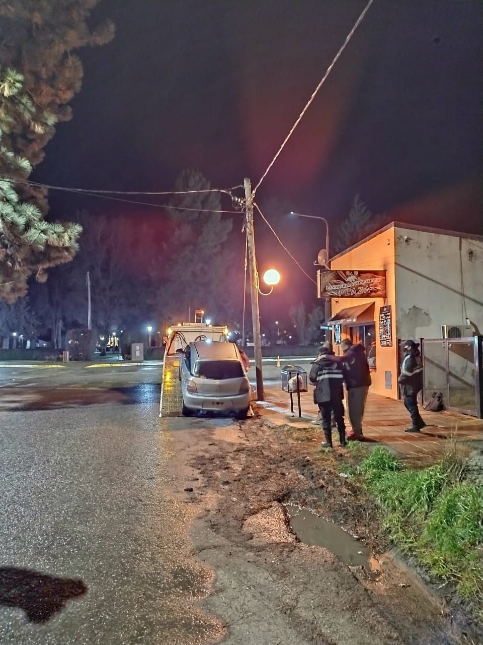 Estacionó para evadir el control pero igual le hicieron el test de alcoholemia