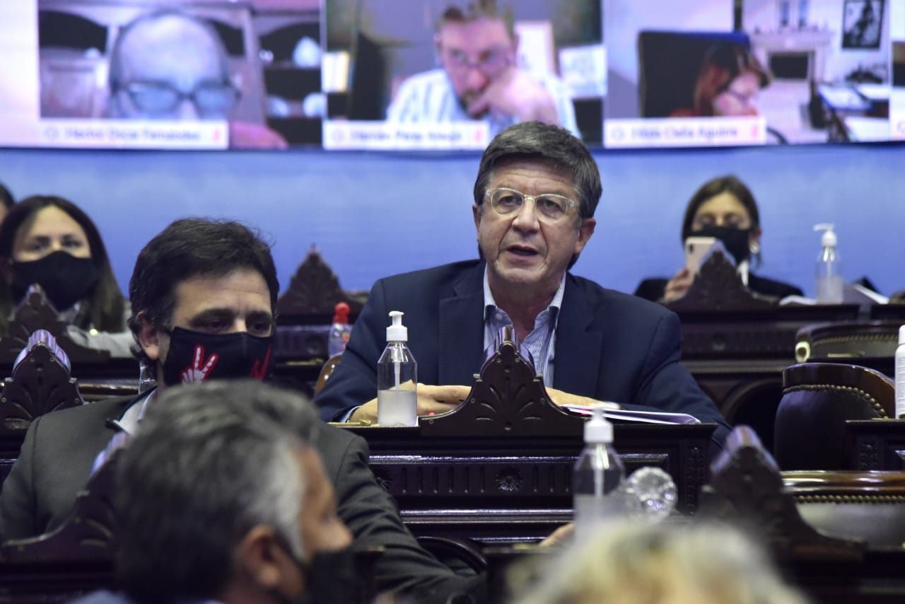 Menna propone una ley para proteger a denunciantes y testigos de actos de corrupción