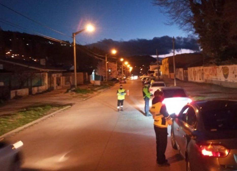 Cinco alcoholemias positivas en Esquel en la noche del viernes