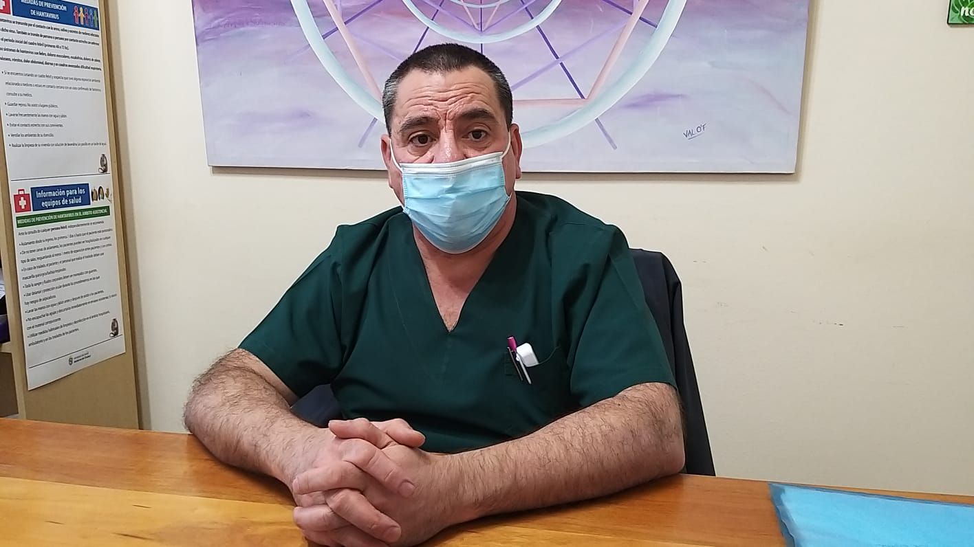 Cardozo destacó la importante disminución de casos de Covid en Esquel y la región.