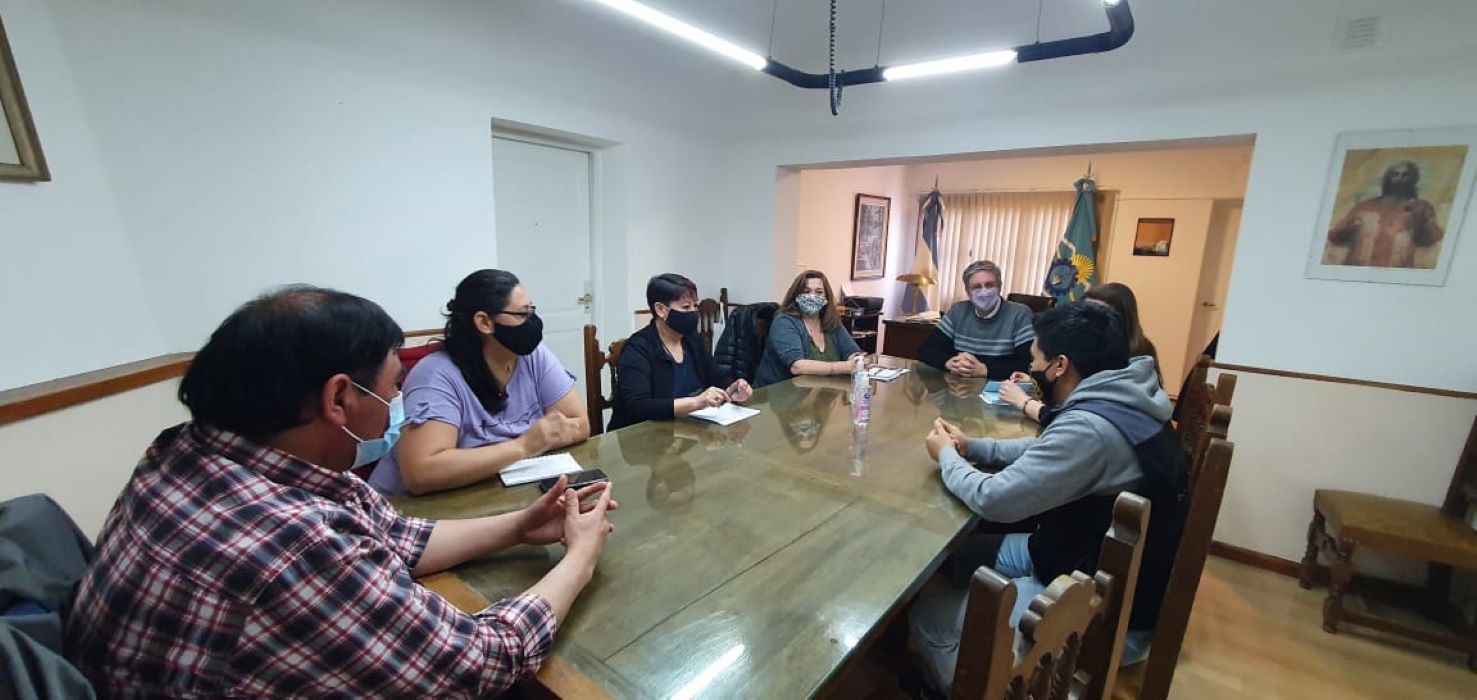 Acuerdo: acordaron un aumento en la paritaria municipal de Esquel