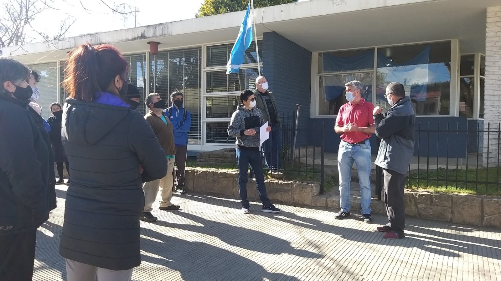 Concesión del Cementerio: Vecinos piden que no se trate "entre gallos y medianoche"