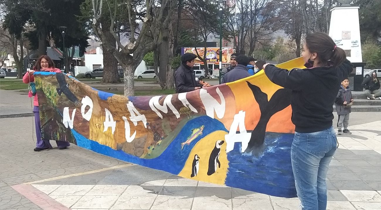 El No a la Mina marchó una vez más por las calles de Esquel (EQS Notas)
