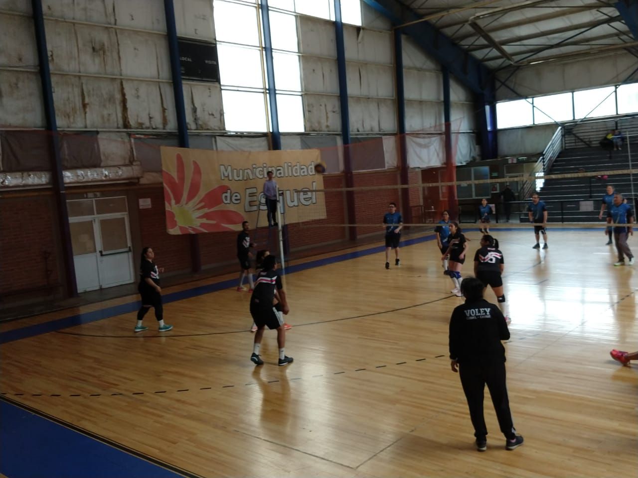 Se jugó la tercera fechad e la Liga Esquelense de Voley.