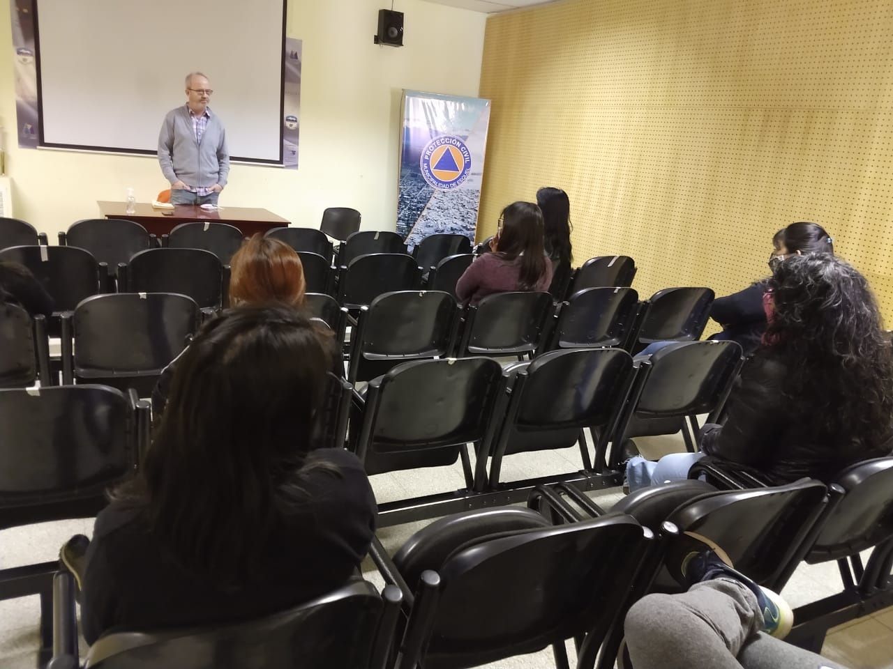 Personal de la Secretaría de Deportes se capacitó en "Comunicación Efectiva"