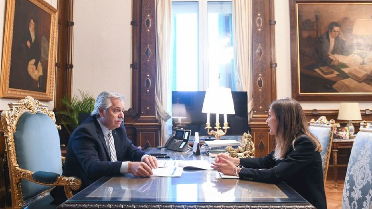 El Gobierno anunció un aumento para las asignaciones familiares (InfoBae)