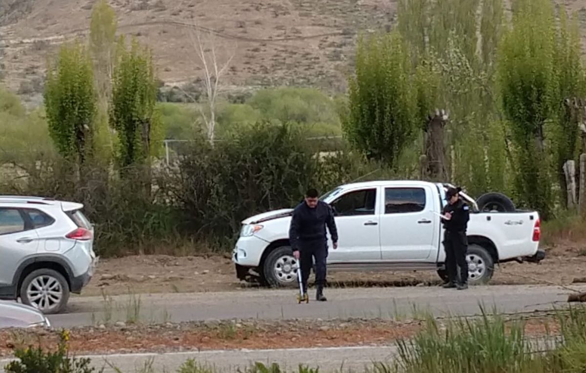 Fuerte choque con lesionados en el acceso a Villa Ayelén