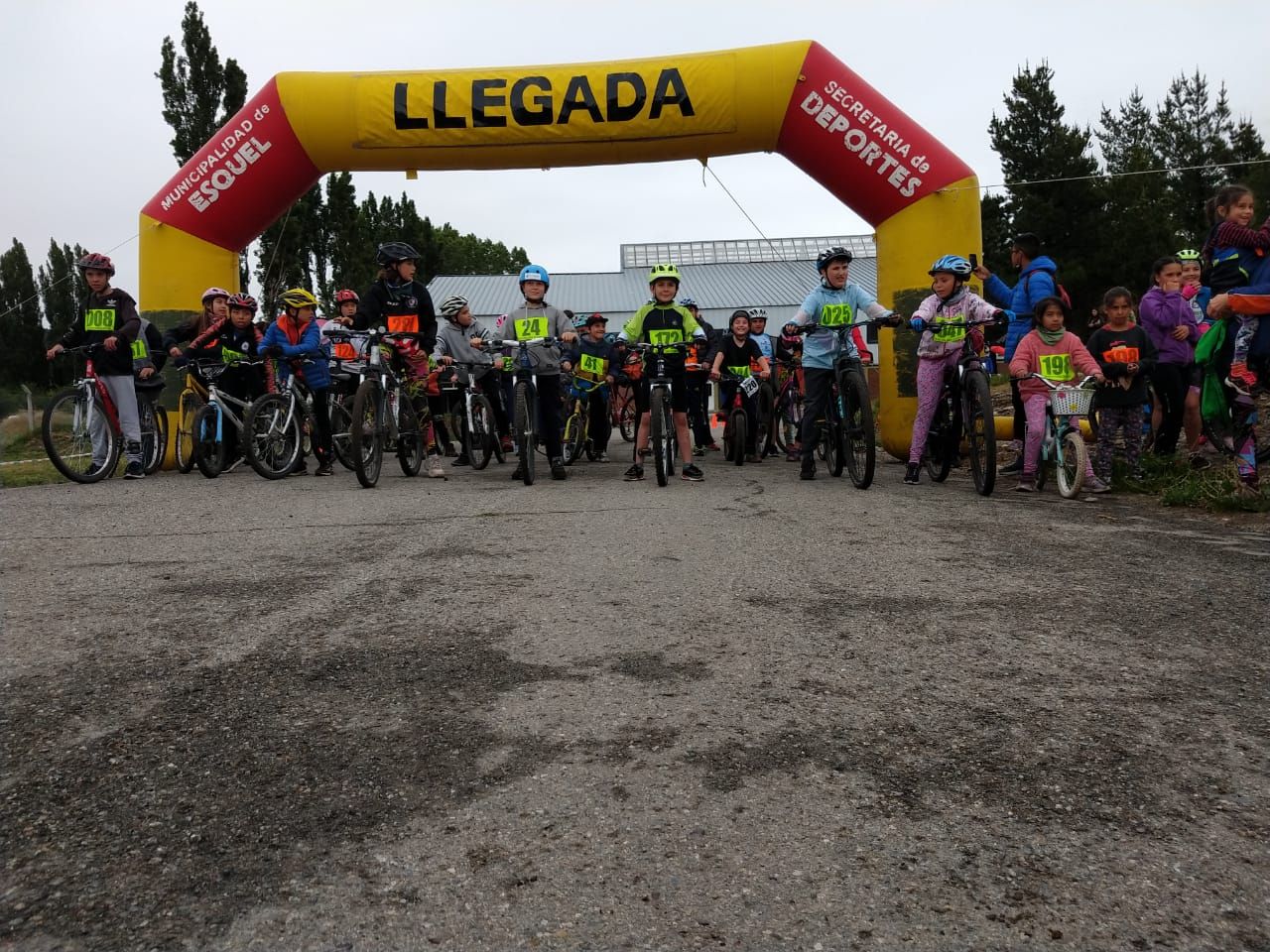 El primer Mini Duatlón para niños y jóvenes fue una fiesta (Prensa Secretaría de Deportes)