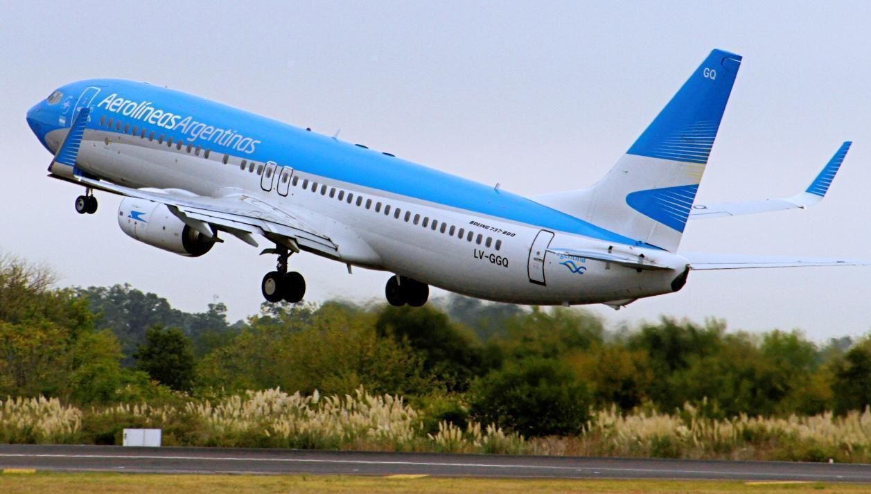 El Banco Chubut acordó con Aerolíneas el financiamiento de pasajes en cuotas sin interés